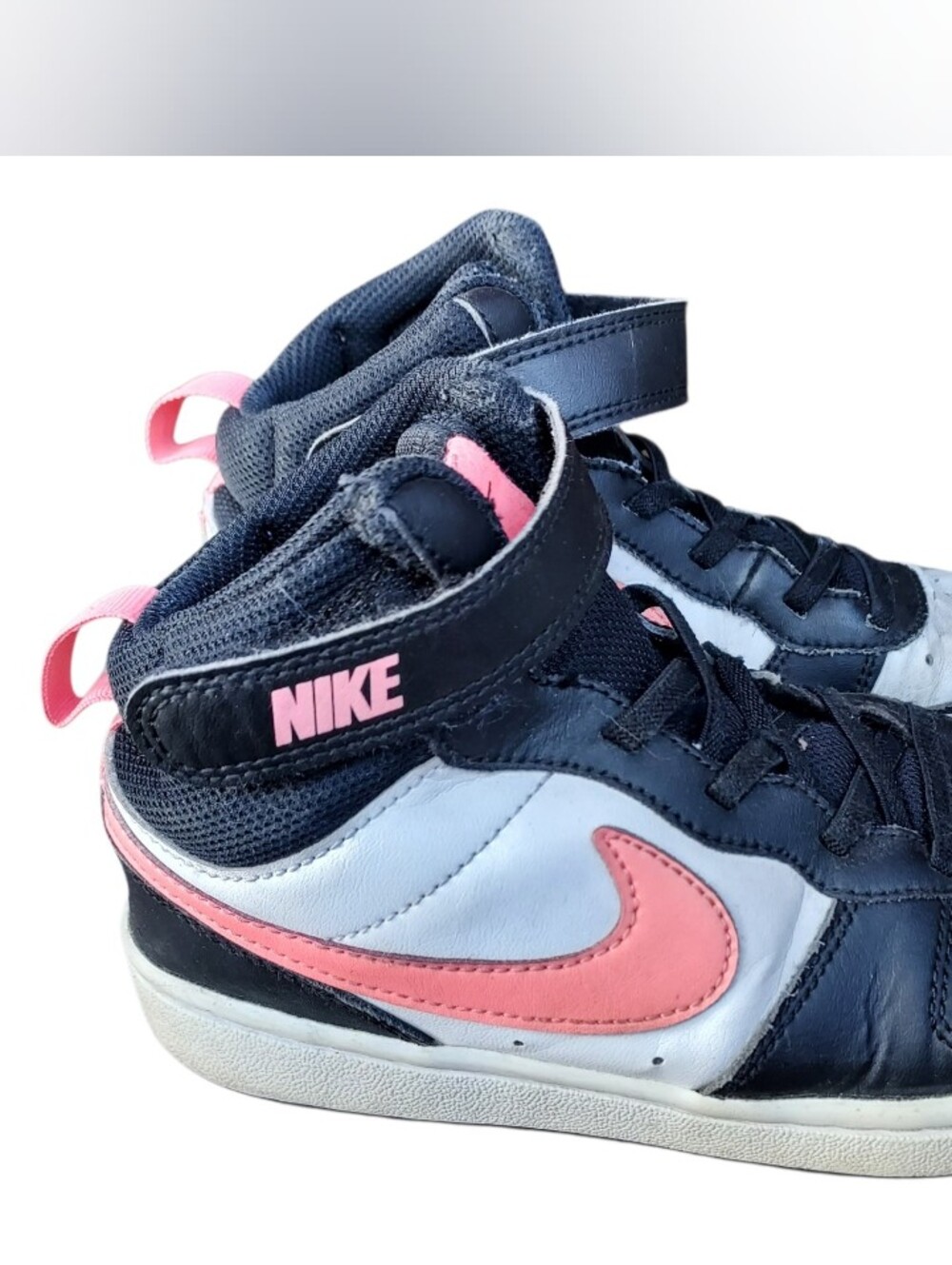 Nike Court Borough Mid 2 GS Black/Pink Size 2Y Girls Tennis Shoes Sneakers Kids